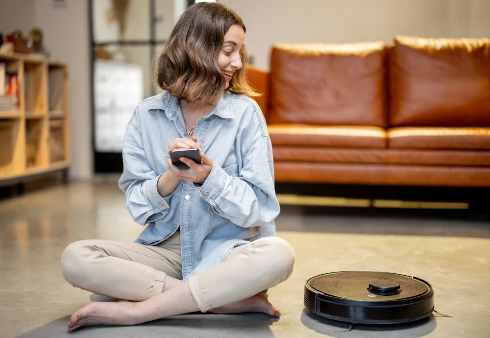 robot vacuum cleaner sweeping and mopping